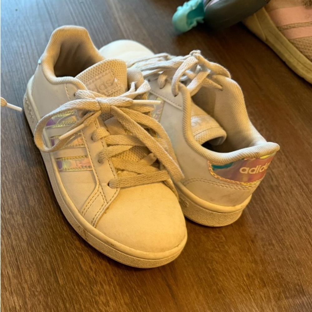 Adidas Kids Iridescent White Sneakers